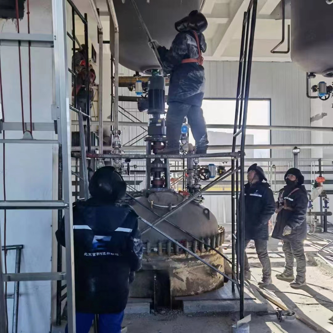 阿拉善巴音敖包工業園區某化工廠自動化施工掠影