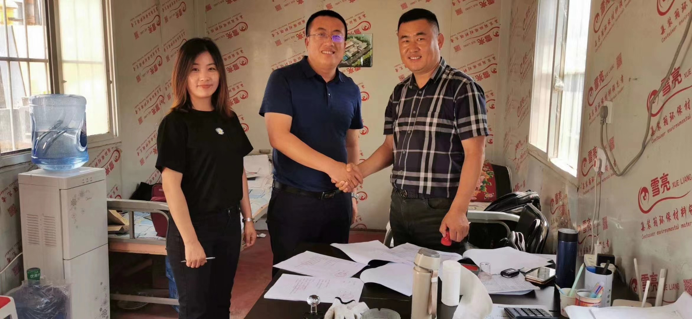 李總與客戶簽訂總包合同